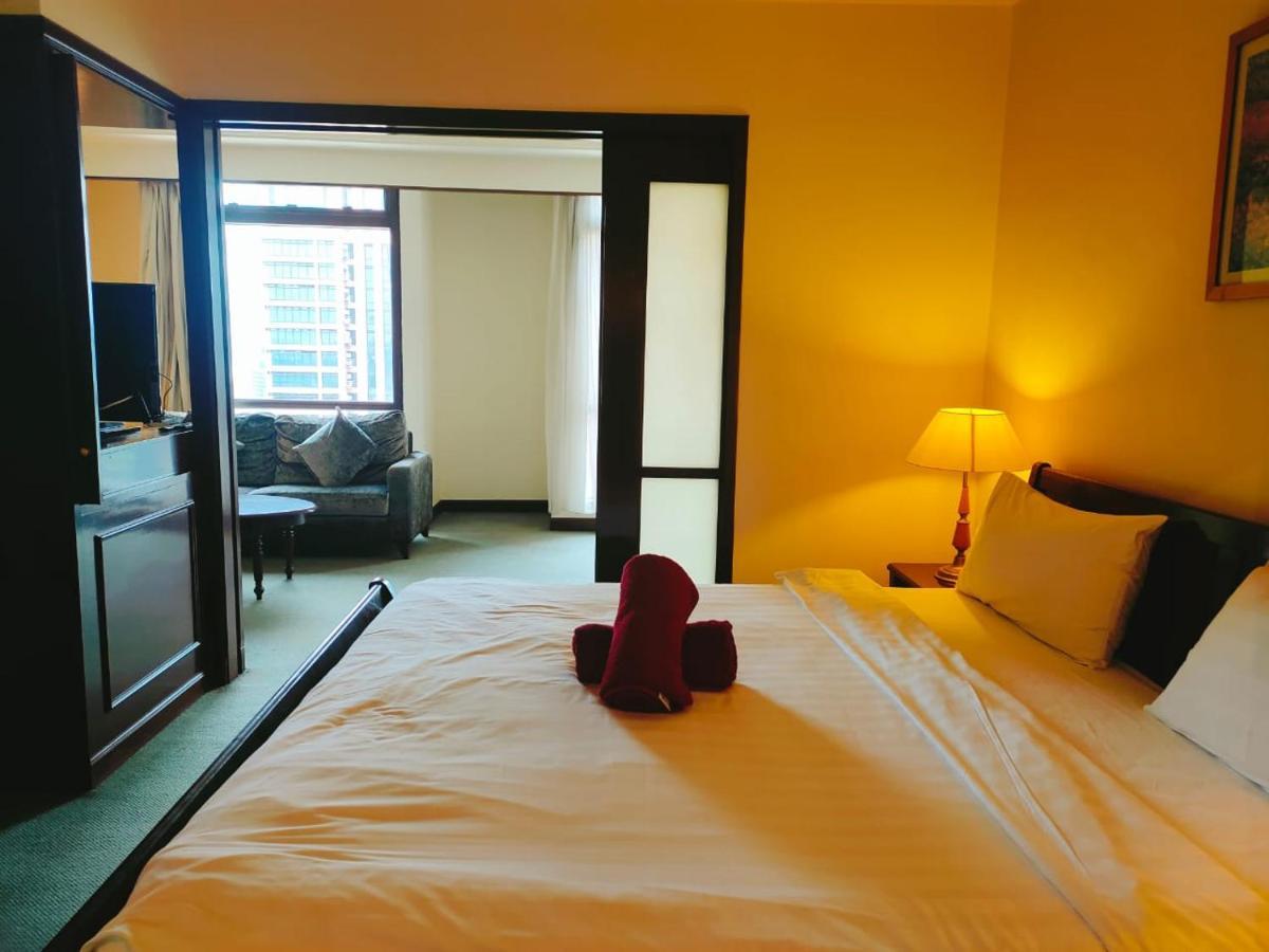 Luxhouz Suites At Times Square Kuala Lumpur Bagian luar foto