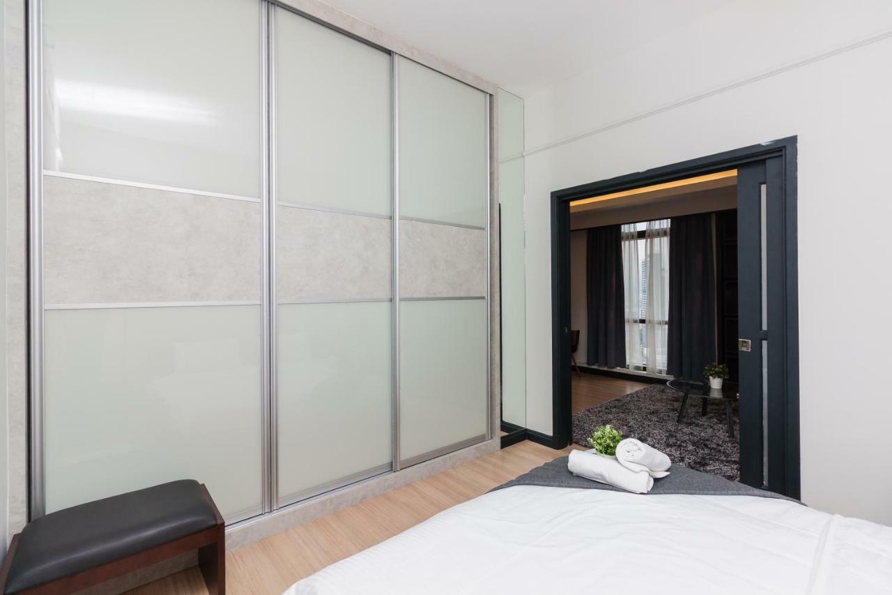 Luxhouz Suites At Times Square Kuala Lumpur Bagian luar foto