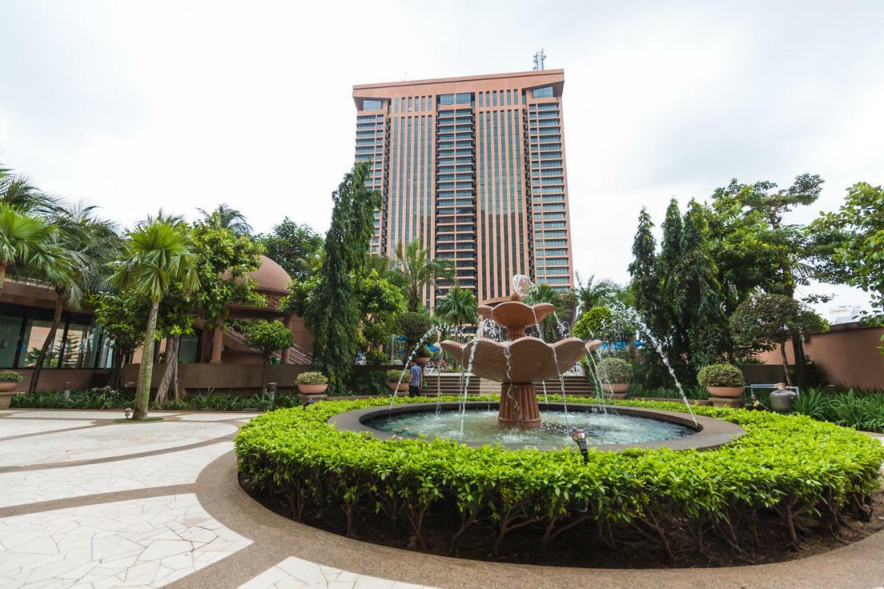 Luxhouz Suites At Times Square Kuala Lumpur Bagian luar foto